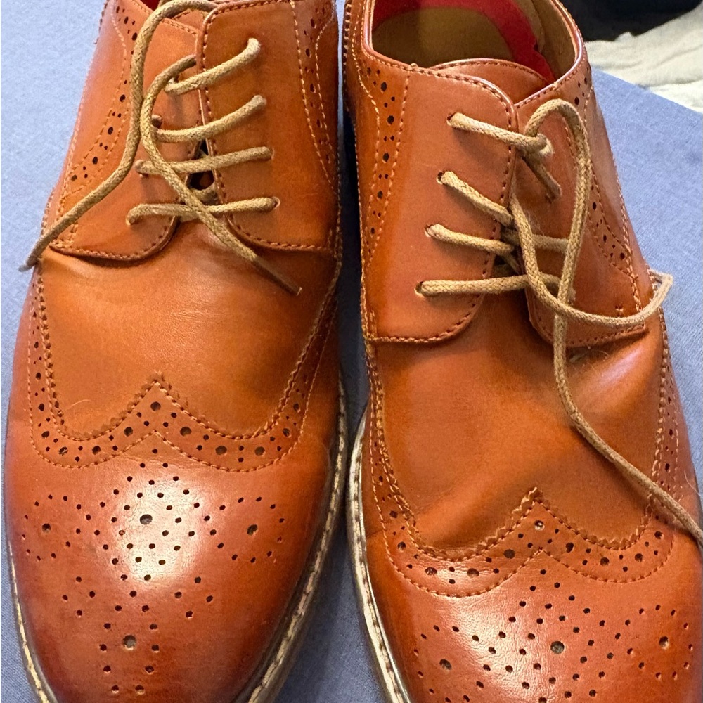 Classic Brown Men's Brogue Oxfords Only worn once last summer in a Wedding